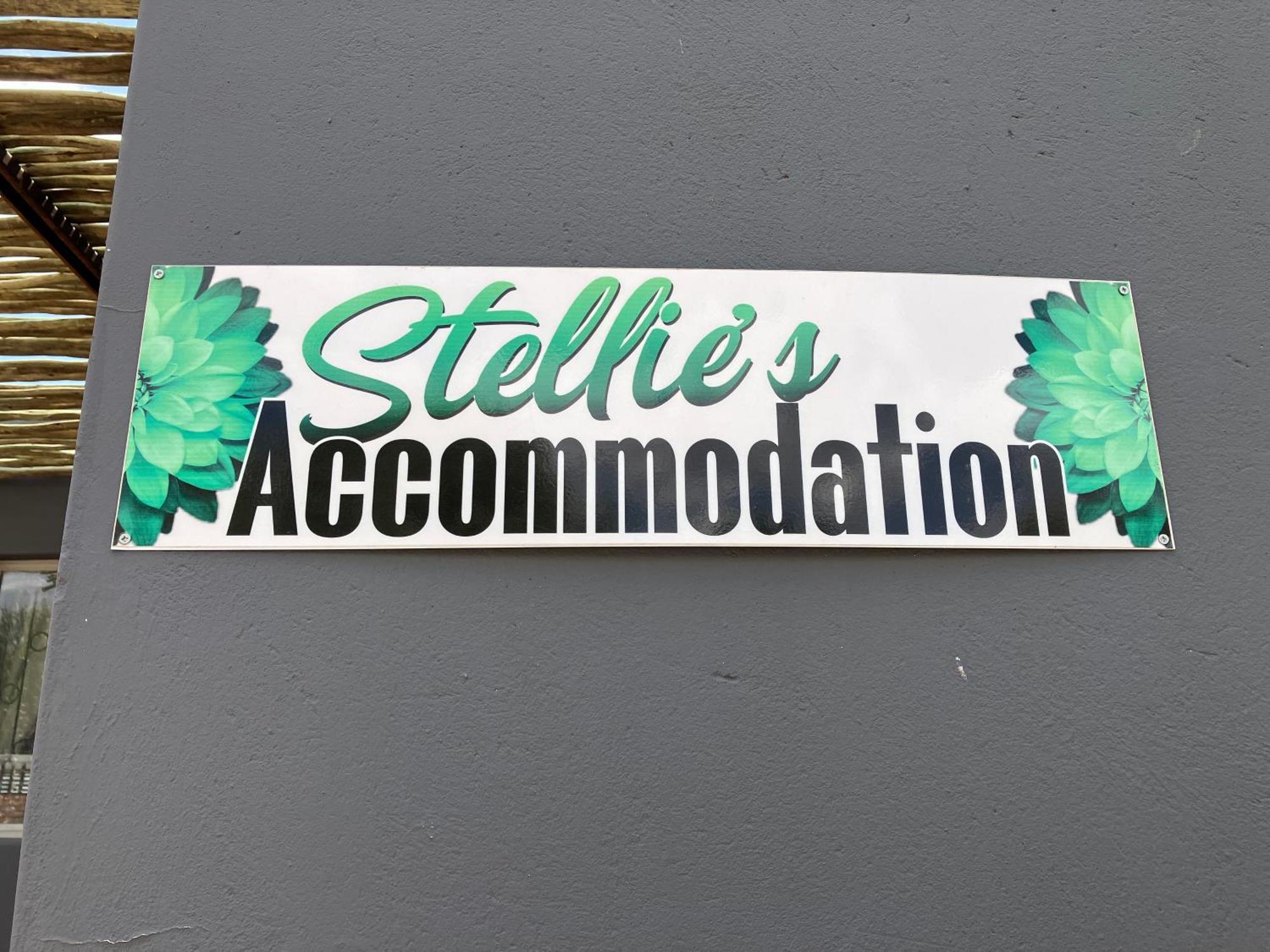 Stellies Accommodation - Room 1 Keetmanshoop Exterior photo